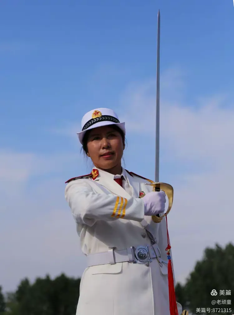 英姿飒爽 (亮剑篇)